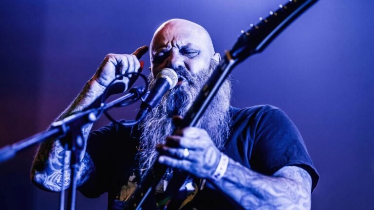 Crowbar frontman Kirk Windstein performing live